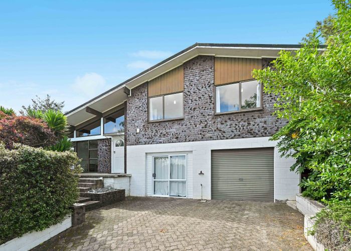  at 31 Pohutukawa Drive, Pukete, Hamilton