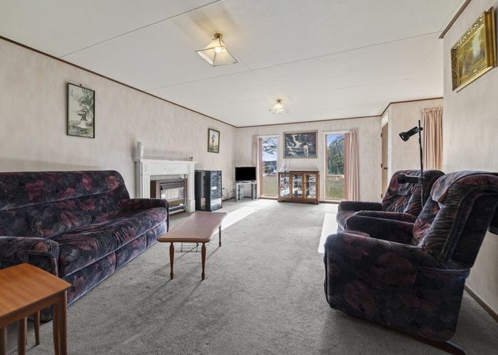  at 8A Gainsborough Grove, Highbury, Palmerston North, Manawatu / Whanganui
