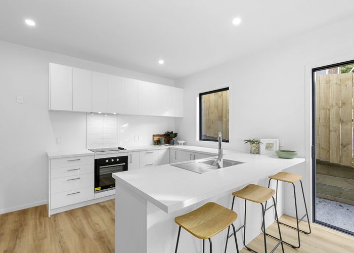  at a/b/43 Raukawa Street, Stokes Valley, Lower Hutt, Wellington