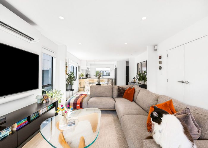  at 14B Kelwyn Road, Kelston, Waitakere City, Auckland