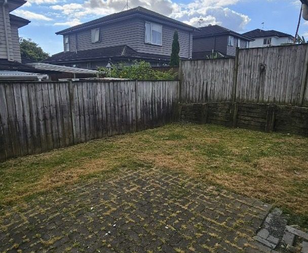  at 34 Sarteano Drive, Alfriston, Manukau City, Auckland