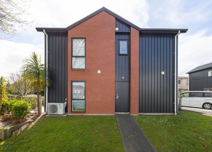  at 3/13 Palmerston Street, Hamilton Central, Hamilton