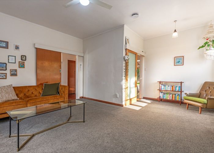  at 38 Millar Street, Terrace End, Palmerston North, Manawatu / Whanganui