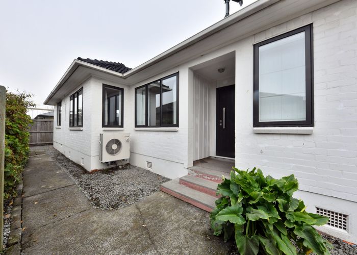  at 44 Centennial Avenue, Riccarton, Christchurch