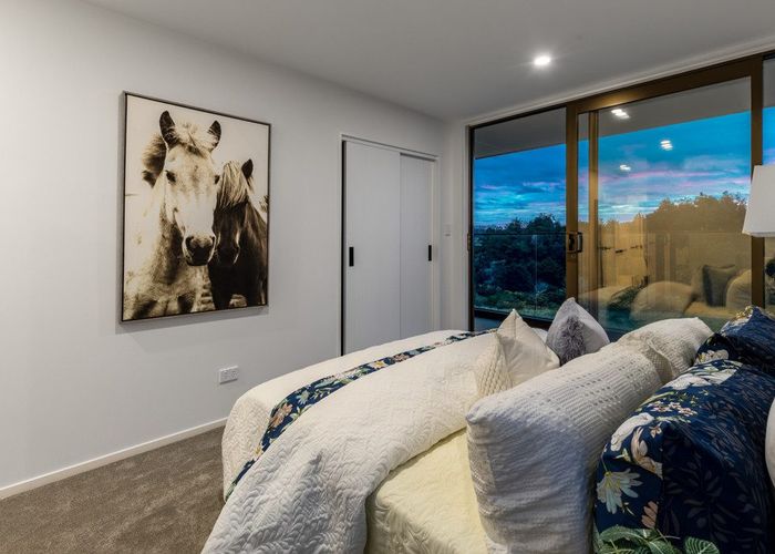  at 4/239 Flat Bush School Road, Flat Bush, Manukau City, Auckland