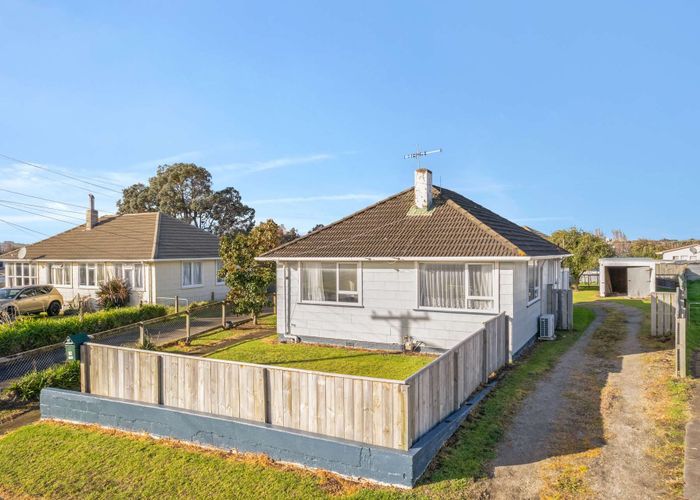  at 15 Churchill Crescent, Tawhero, Whanganui, Manawatu / Whanganui