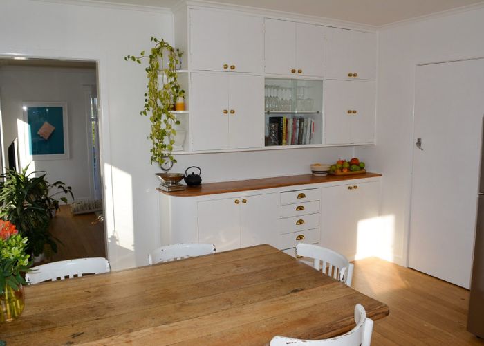  at 11 Kamara Rd, Glen Eden, Waitakere City, Auckland