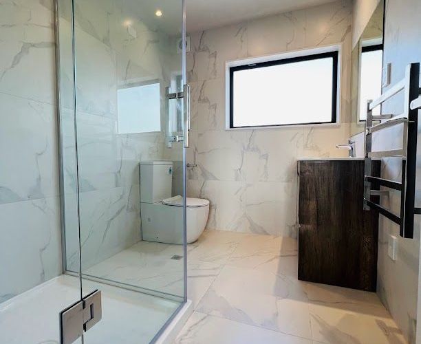  at 82A Eversleigh Road, Belmont, Auckland