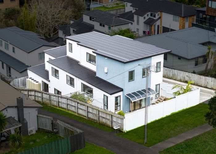  at 674 East Coast Road, Pinehill, North Shore City, Auckland