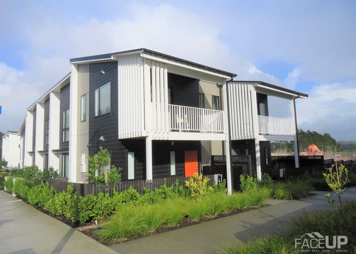  at 20 Pukewhero Rise, Westgate, Waitakere City, Auckland