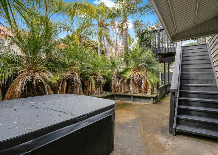  at 1A Carrs Place, Ellerslie, Auckland