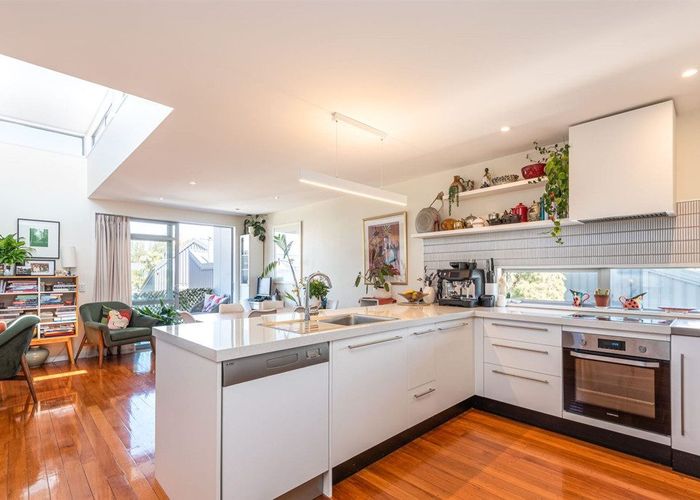  at 185a Peterborough Street, City Centre, Christchurch City, Canterbury