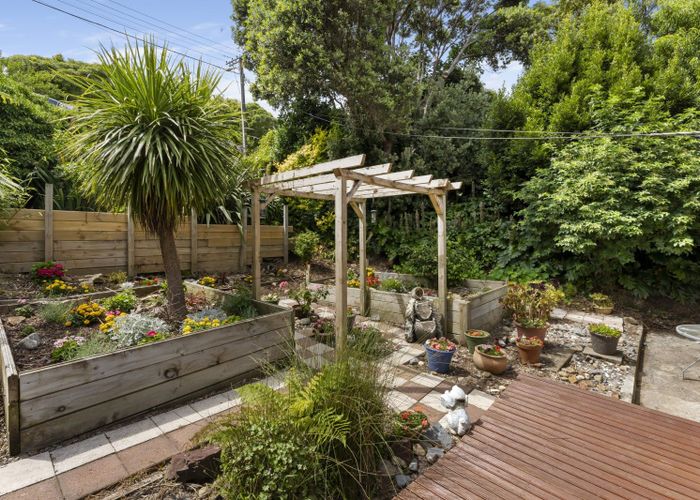  at 94 Melbourne Road, Island Bay, Wellington