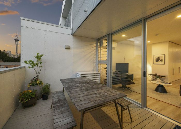  at 16J Fisher-Point Drive, Freemans Bay, Auckland City, Auckland