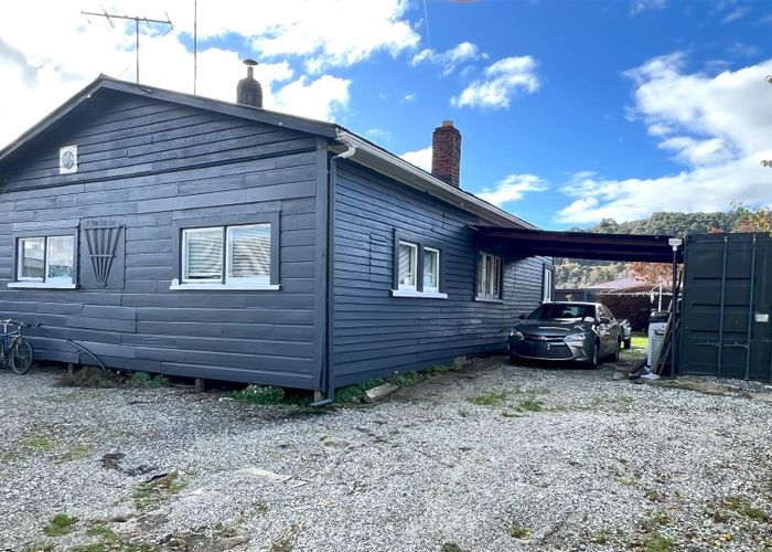  at 112 Buller Road, Reefton, Buller, West Coast