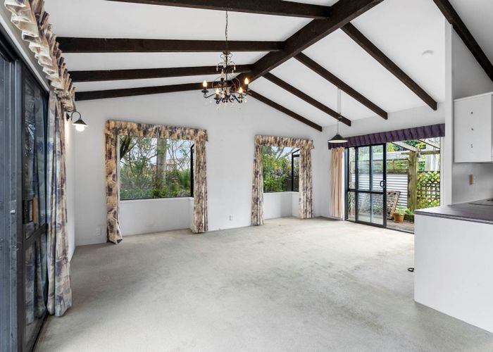 at 6A Howard Road, Northcote, North Shore City, Auckland