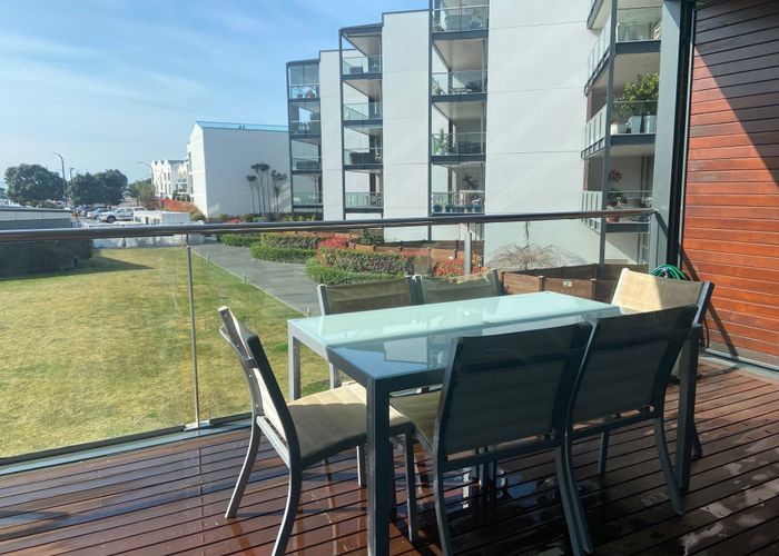  at 207c/14 West Quay, Ahuriri, Napier, Hawke's Bay