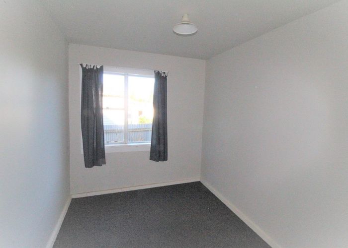  at 40 Meadow Street, Lumsden, Lumsden