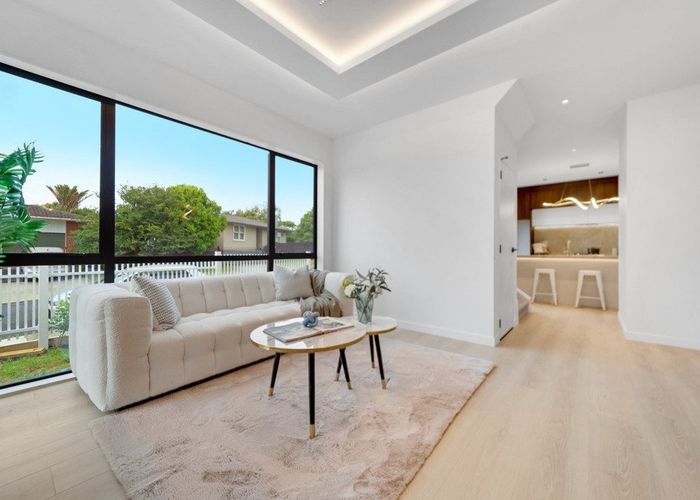  at 4 Barrie Avenue, Papatoetoe, Manukau City, Auckland