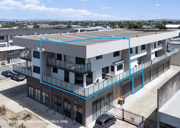  at 4/9 Freeman Way, Manukau, Manukau City, Auckland