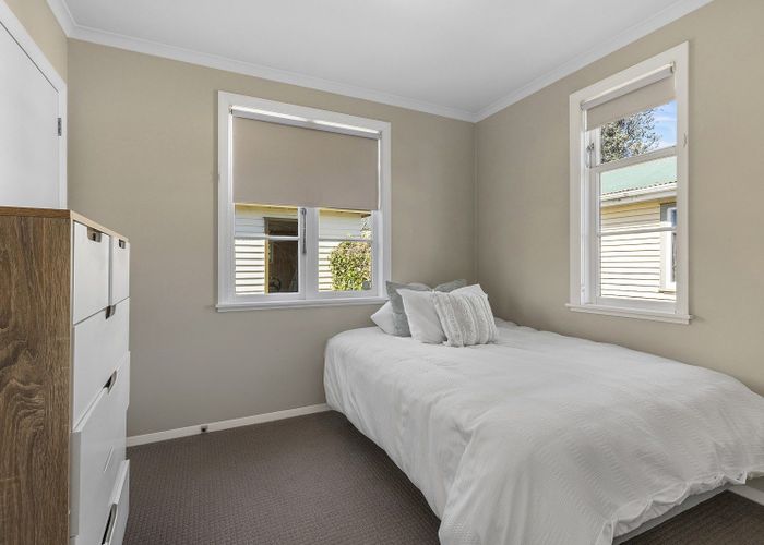  at 10 Handyside Street, Tawa, Wellington, Wellington