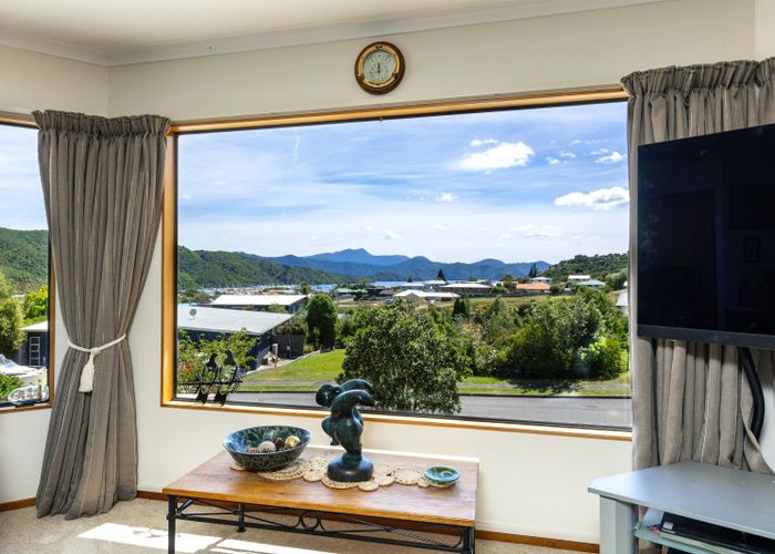  at 13 Rimu Terrace, Waikawa, Picton