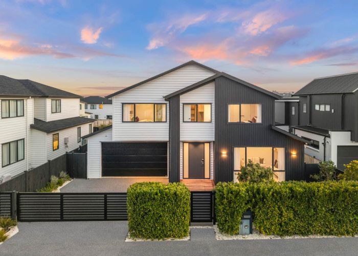  at 16 Headsail Drive, Long Bay, North Shore City, Auckland