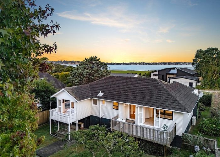  at 29 Roberta Avenue, Glendowie, Auckland City, Auckland