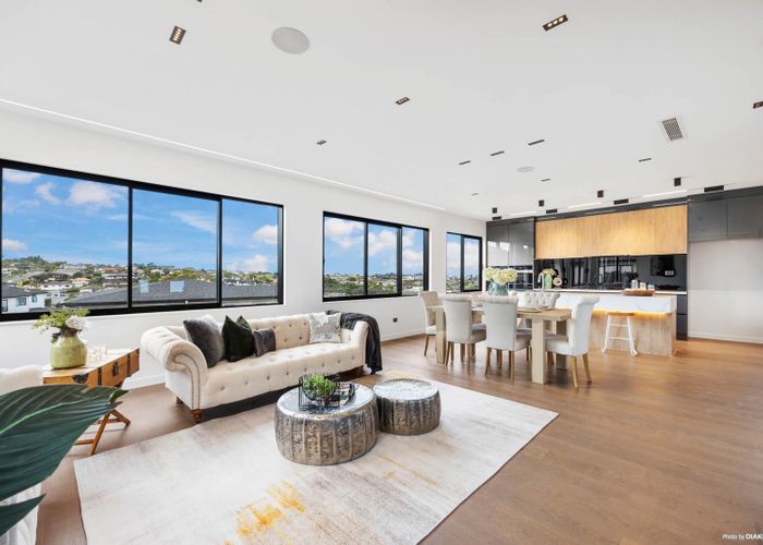  at 84 Fairview Avenue, Fairview Heights, Auckland