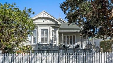  at 9 Grahame Street, Devonport, Auckland