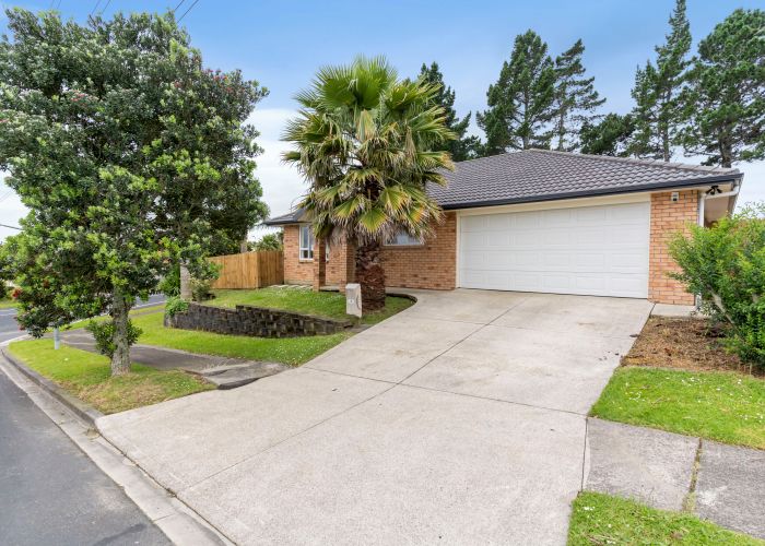  at 2 Richard Halse Drive, Manurewa, Auckland