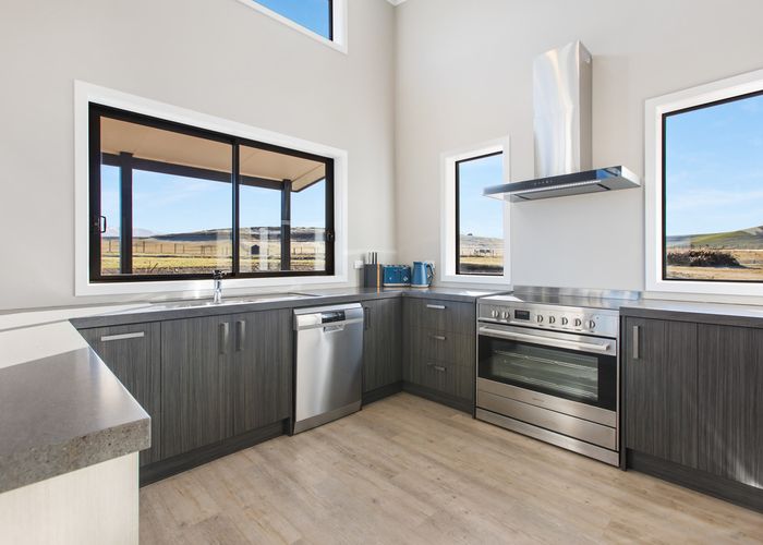  at 685B Springvale Road, Springvale, Alexandra