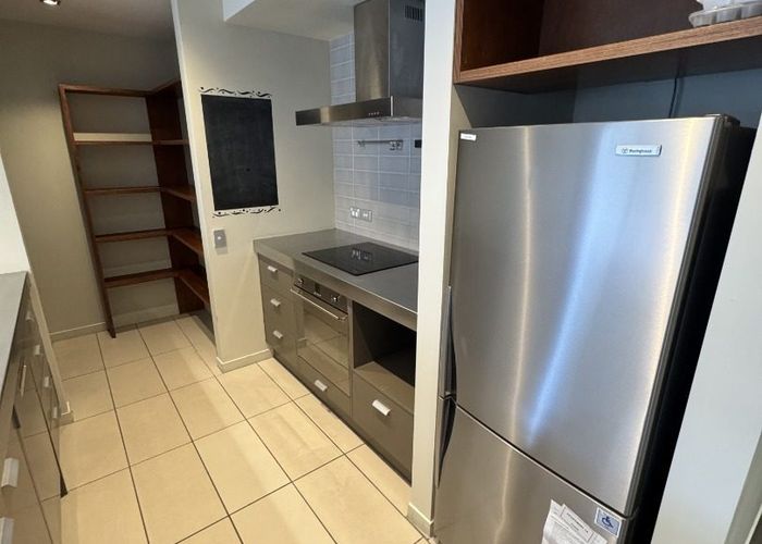  at 1A/82 Cable Street, Te Aro, Wellington