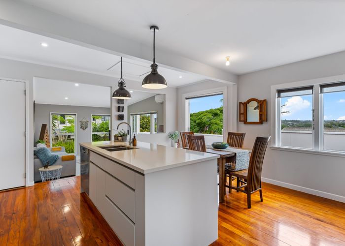  at 1/43 Auld Street, Torbay, North Shore City, Auckland