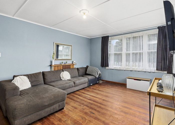  at 1 Morere Street, Titahi Bay, Porirua, Wellington