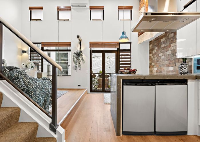  at 1B/9 Charlotte Street, Eden Terrace, Auckland City, Auckland