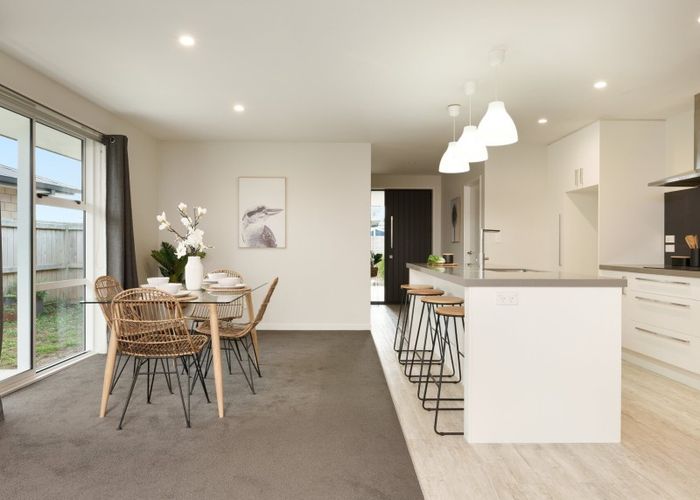  at 8 Westhill Lane, Papamoa Beach, Papamoa