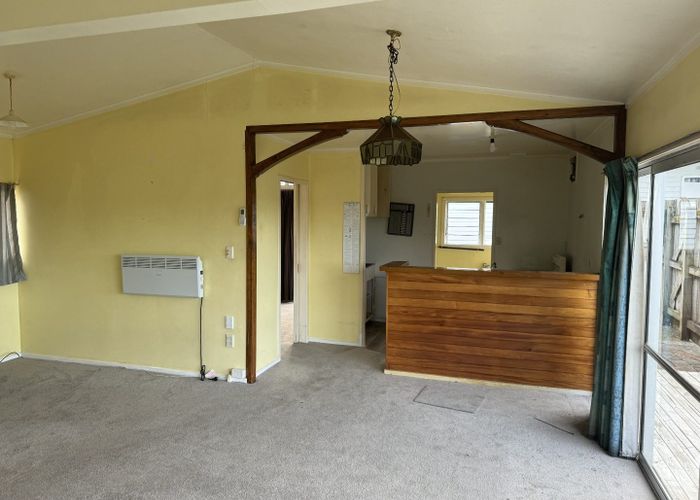  at 31B Fairclough Road, Beach Haven, North Shore City, Auckland
