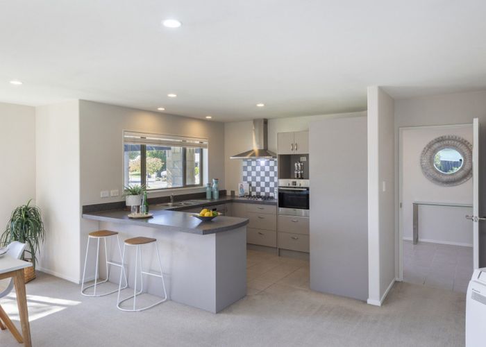  at 21 Six Silvers Avenue, Halswell, Christchurch City, Canterbury