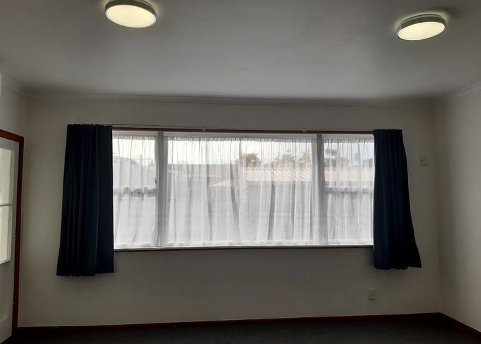  at 2/208 Lascelles Street, Saint Leonards, Hastings