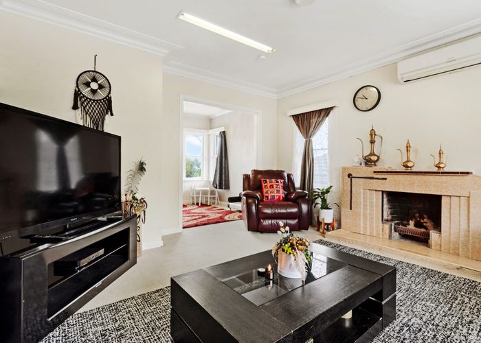  at 193 Titirangi Road, Titirangi, Auckland