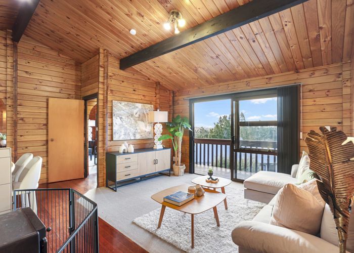  at 98 Daffodil Street, Titirangi, Waitakere City, Auckland