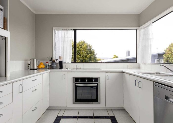  at 49C Carey Street, Maeroa, Hamilton, Waikato