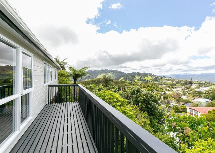  at 2a Oakleigh Street, Maungaraki, Lower Hutt, Wellington