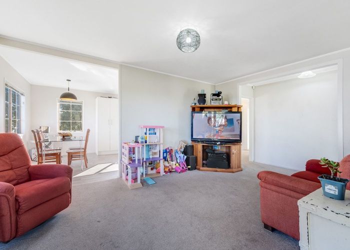  at 255 Mahia Road, Weymouth, Manukau City, Auckland