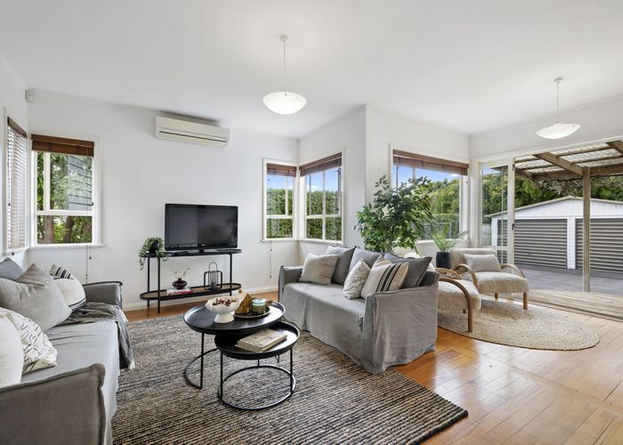  at 49 Somerset Street, Brooklands, New Plymouth
