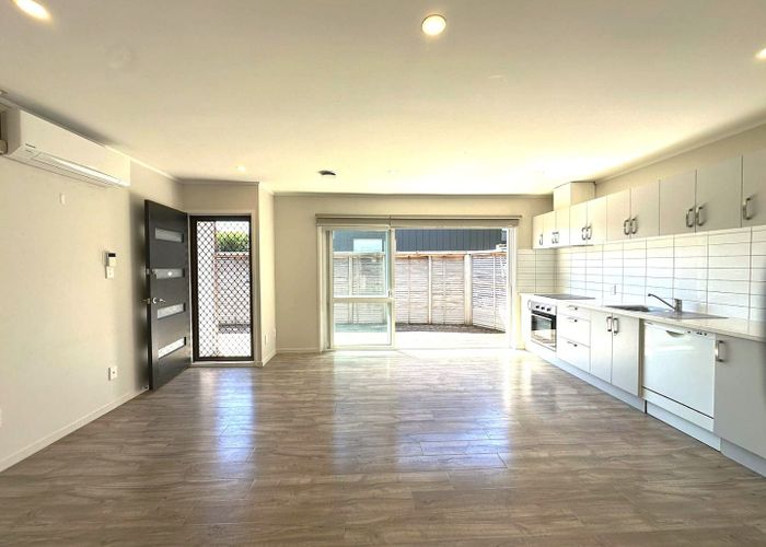  at 4/20 Peary Road, Mount Eden, Auckland City, Auckland