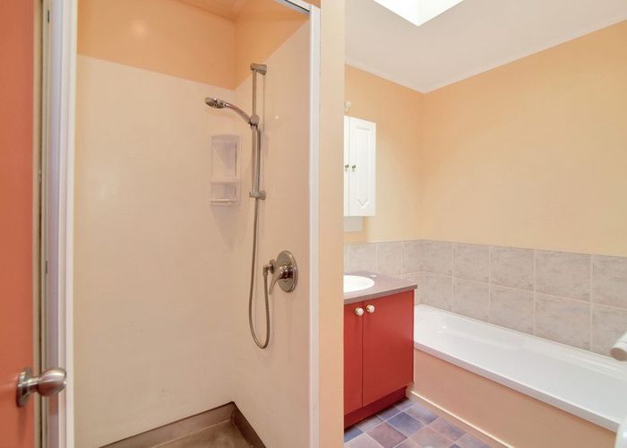  at 1064 Papamoa Beach Road, Papamoa, Tauranga, Bay Of Plenty