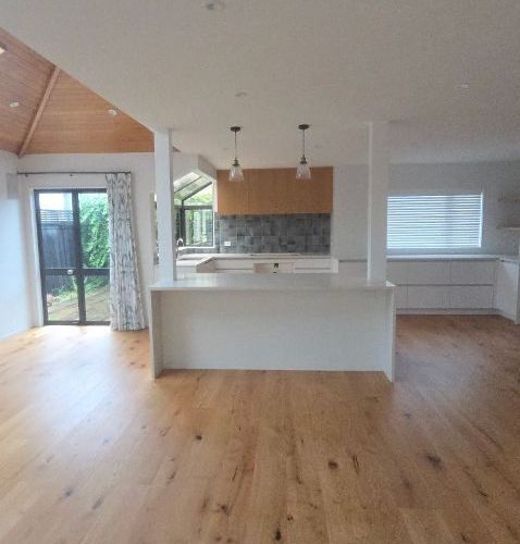  at Northcote, North Shore City, Auckland