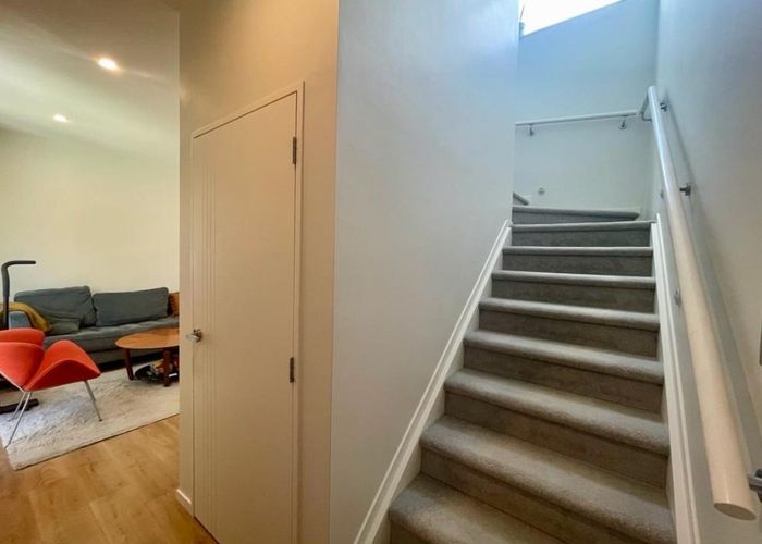  at 21B Meadow Street, Mount Wellington, Auckland City, Auckland